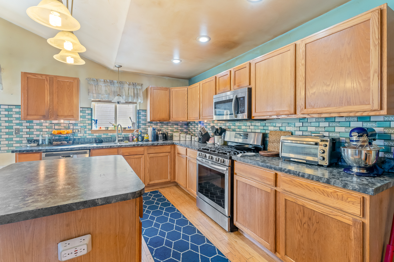 1810 Foxfield Drive, Joliet, IL 60435
