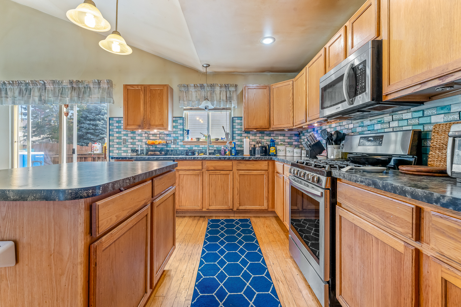 1810 Foxfield Drive, Joliet, IL 60435
