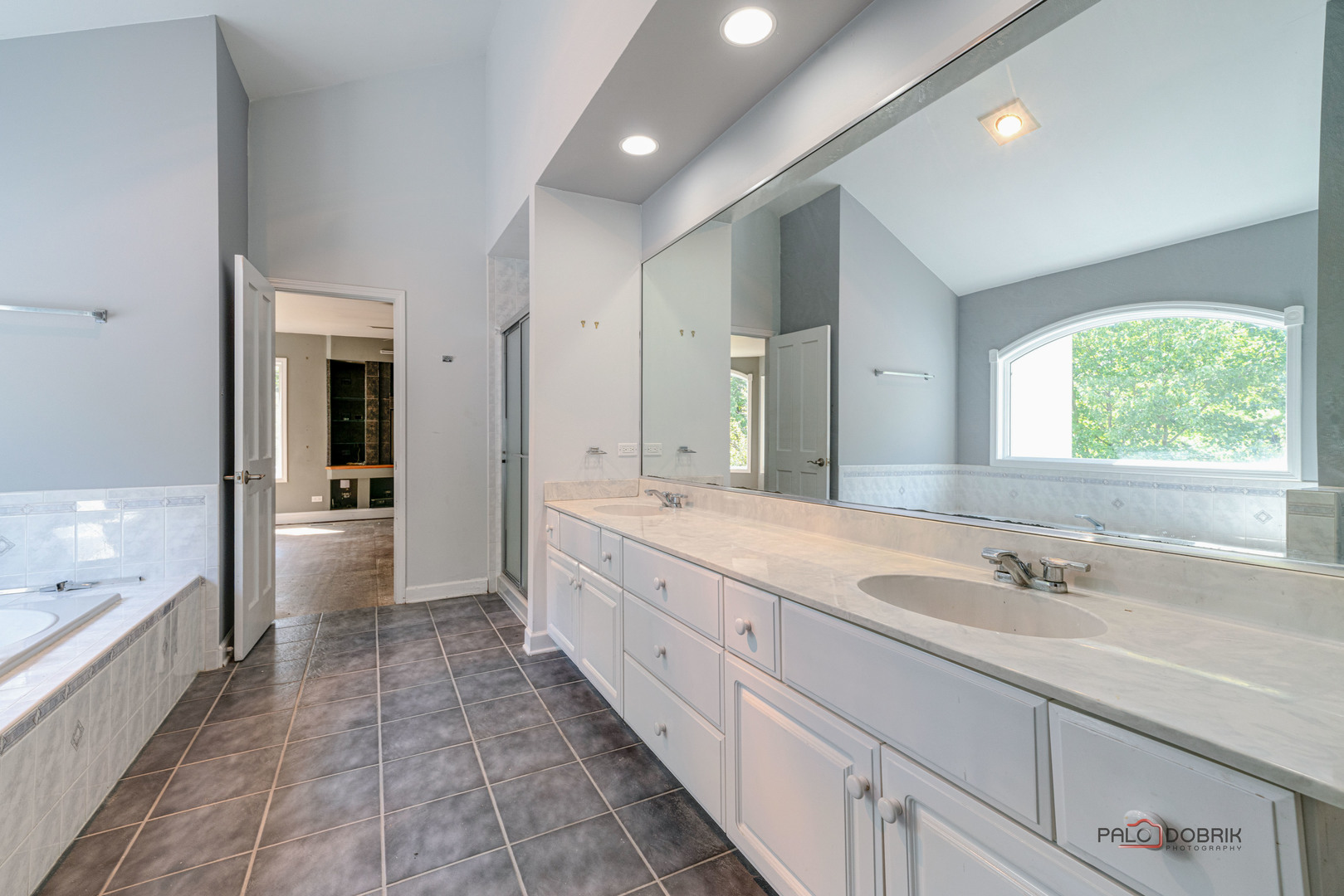 14120 Jankowski Road, Woodstock, IL 60098