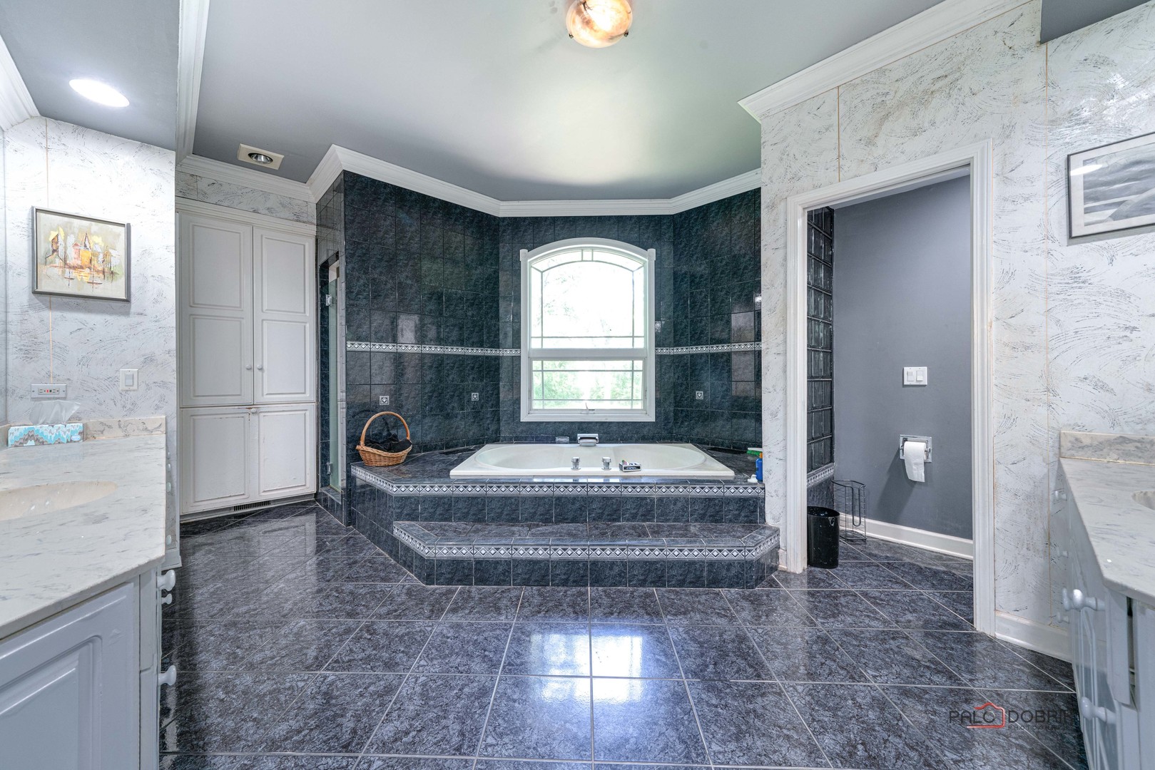 14120 Jankowski Road, Woodstock, IL 60098