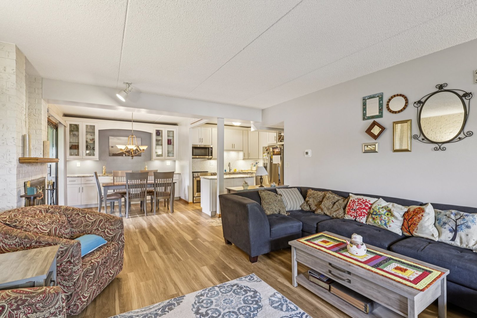 1424 Woodbridge Road #1H, Joliet, IL 60436