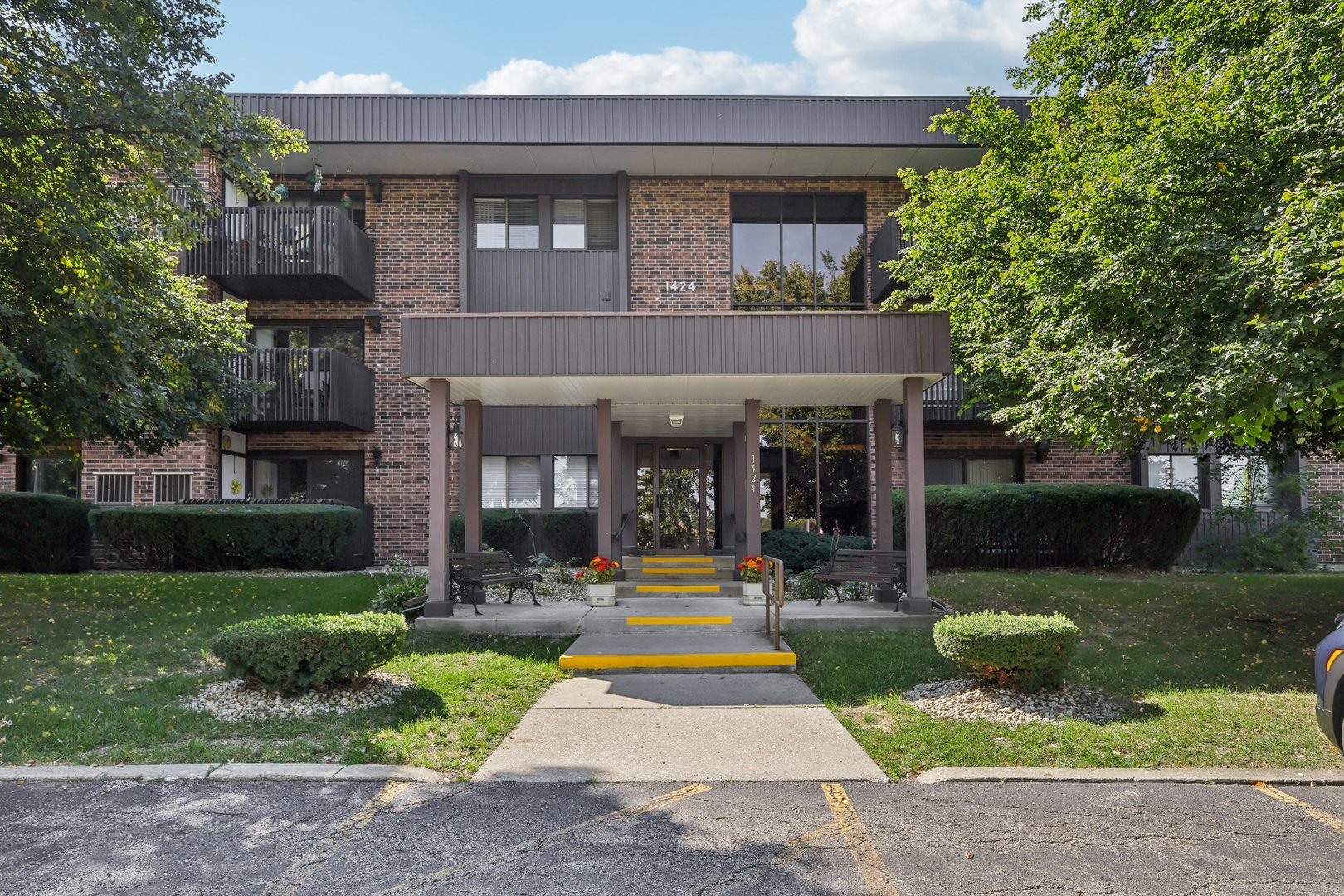 1424 Woodbridge Road #1H, Joliet, IL 60436