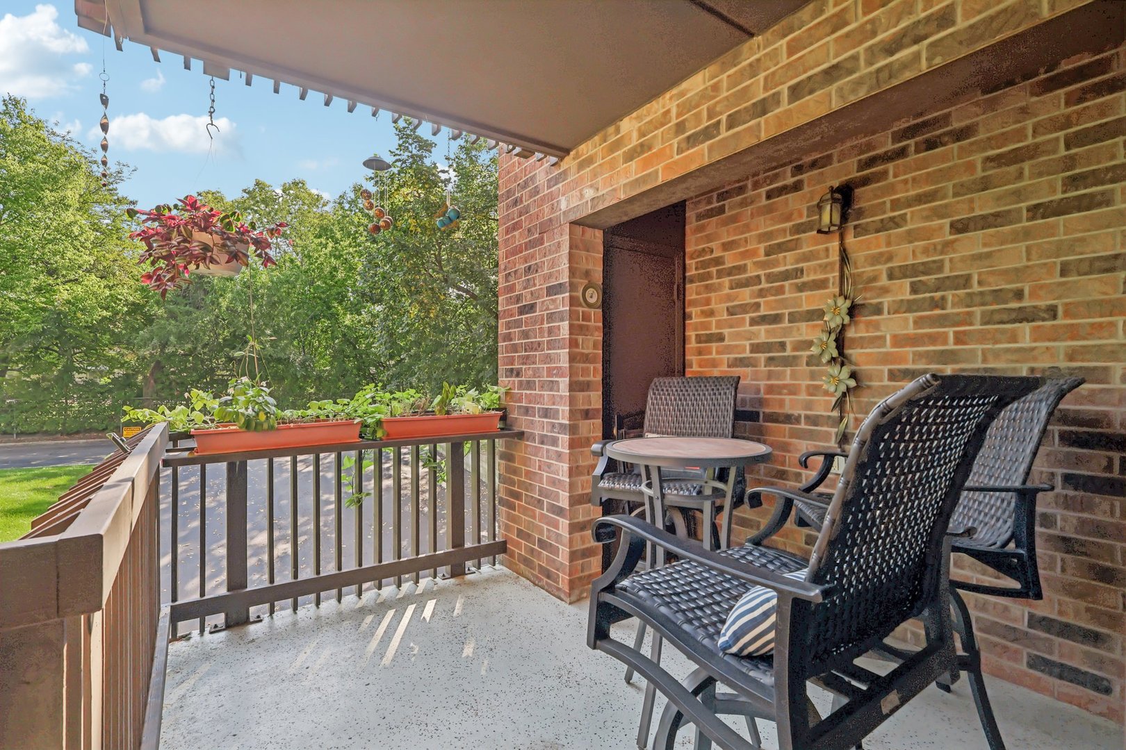 1424 Woodbridge Road #1H, Joliet, IL 60436