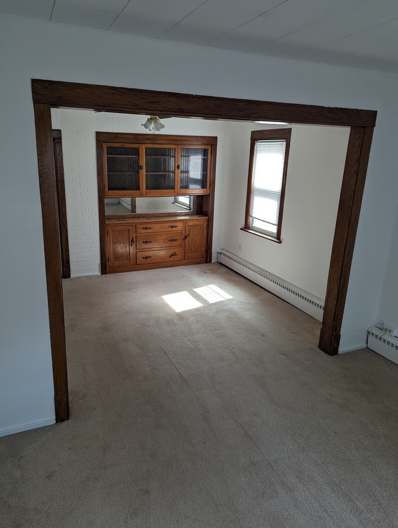 4863 N Kilpatrick Avenue, Chicago, IL 60630