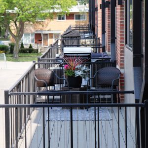 322 School Street #322, Mount Prospect, IL 60056