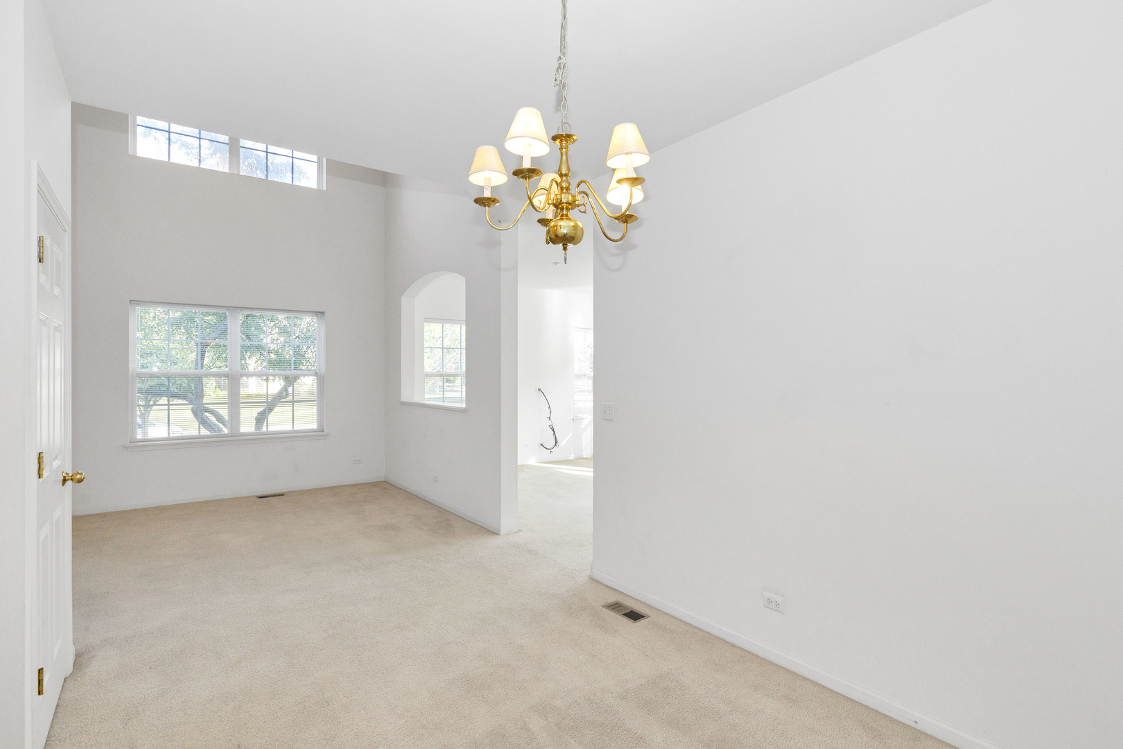 1830 MAUREEN Drive, Hoffman Estates, IL 60192