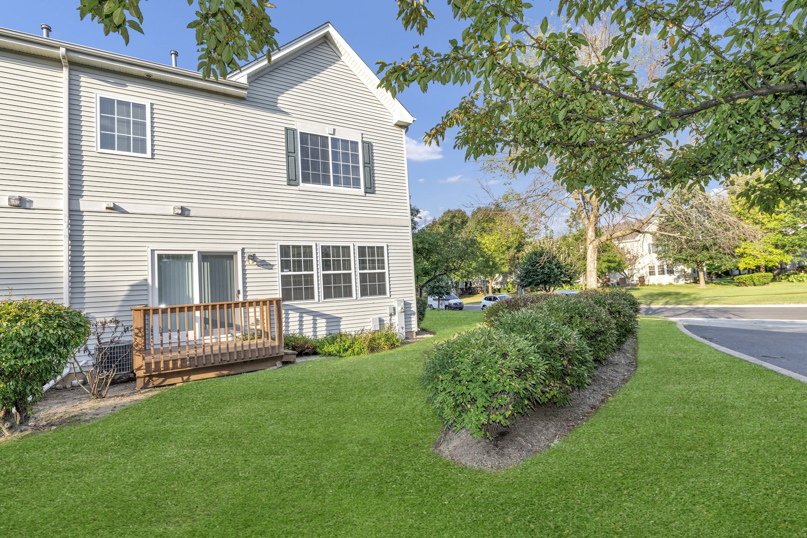 1830 MAUREEN Drive, Hoffman Estates, IL 60192