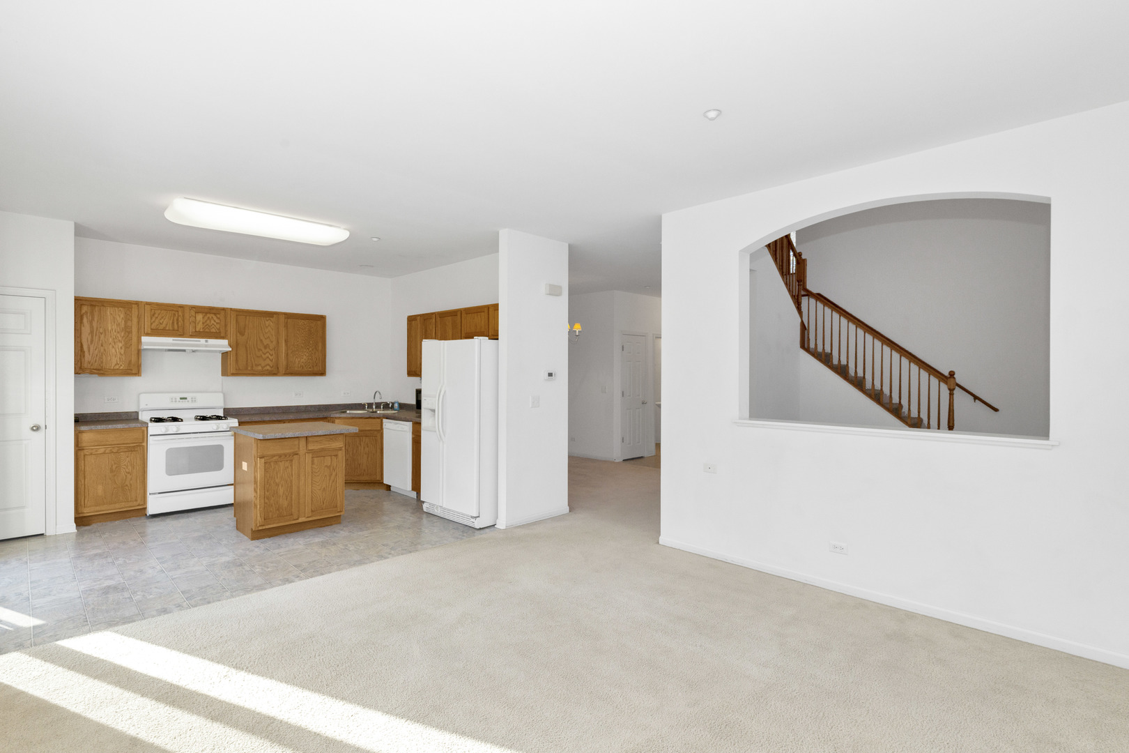 1830 MAUREEN Drive, Hoffman Estates, IL 60192