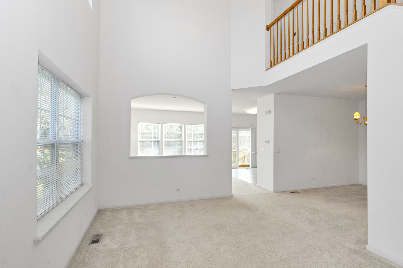 1830 MAUREEN Drive, Hoffman Estates, IL 60192