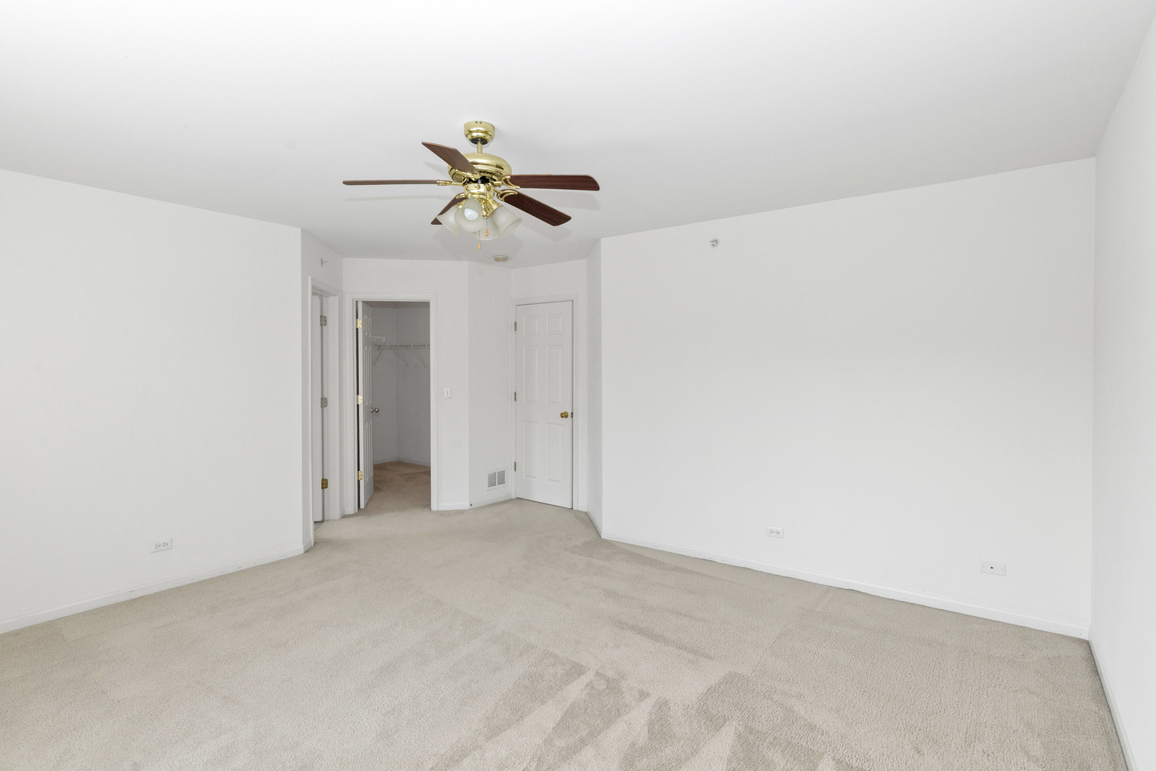 1830 MAUREEN Drive, Hoffman Estates, IL 60192