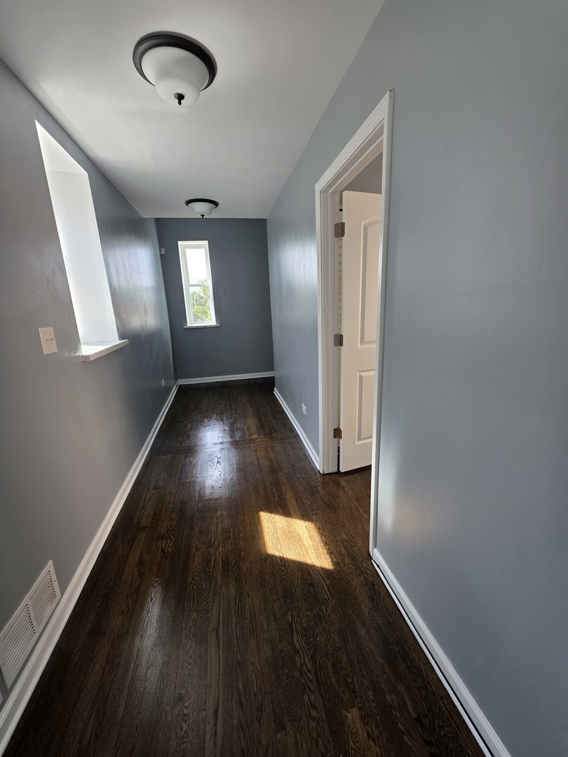 4040 S Calumet Avenue #3, Chicago, IL 60653