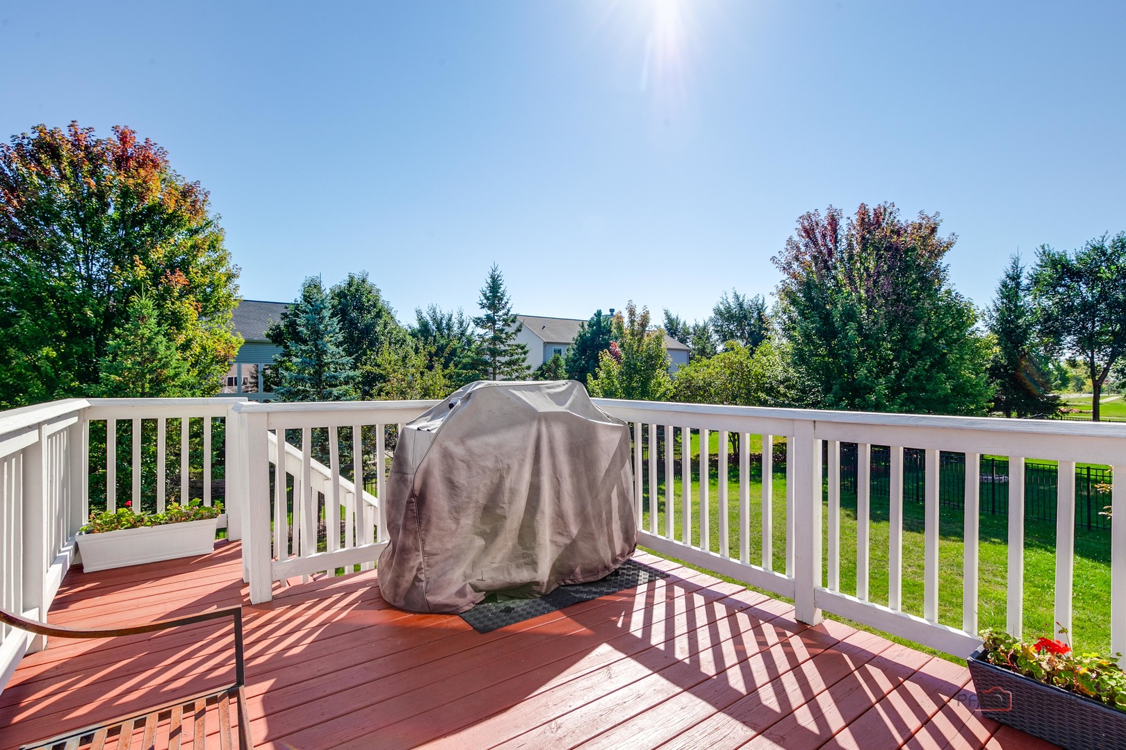 725 Porter Circle, Lindenhurst, IL 60046
