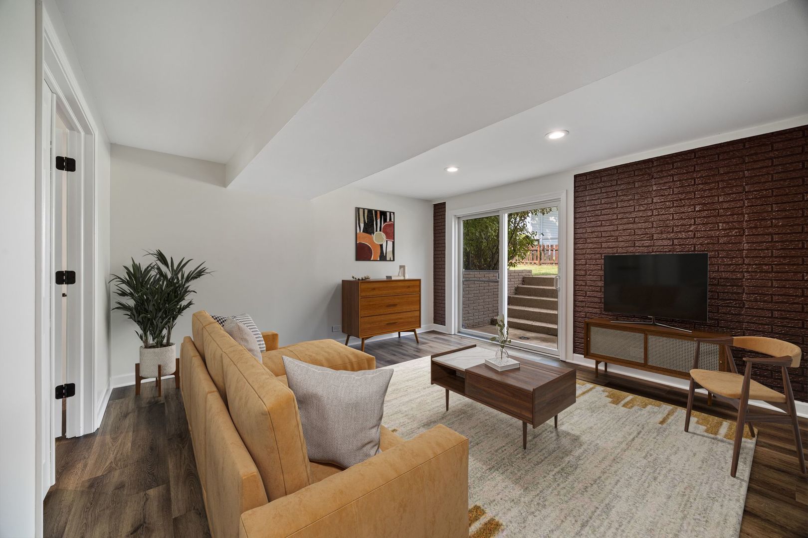 1530 Syracuse Lane, Schaumburg, IL 60193