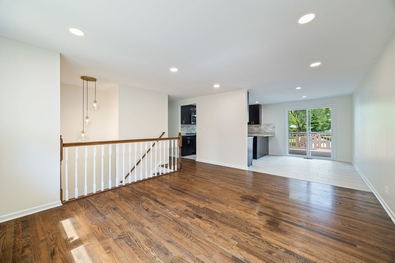 1530 Syracuse Lane, Schaumburg, IL 60193