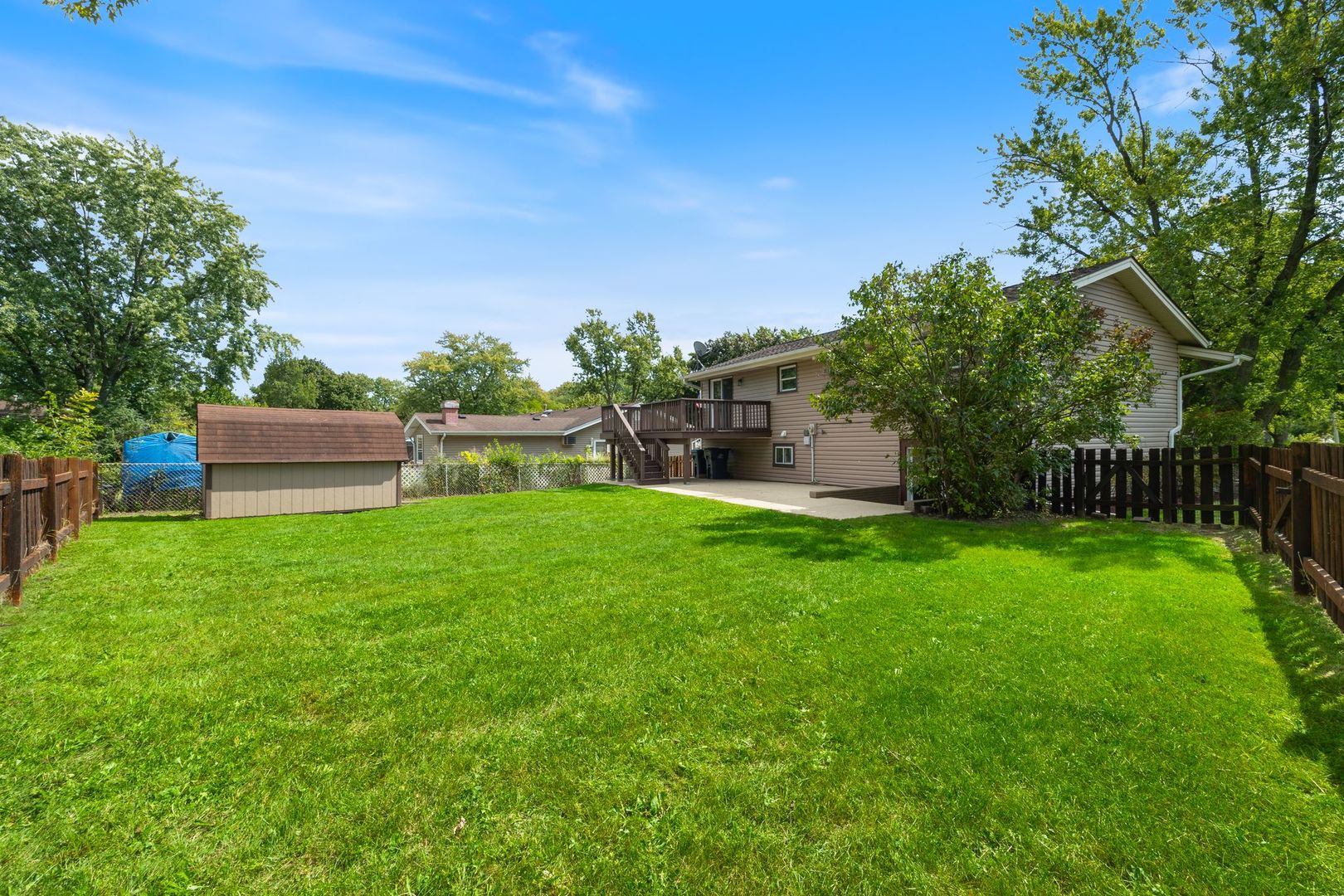 1530 Syracuse Lane, Schaumburg, IL 60193
