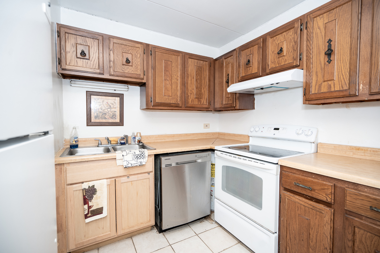 17005 Albany Avenue #202, Hazel Crest, IL 60429