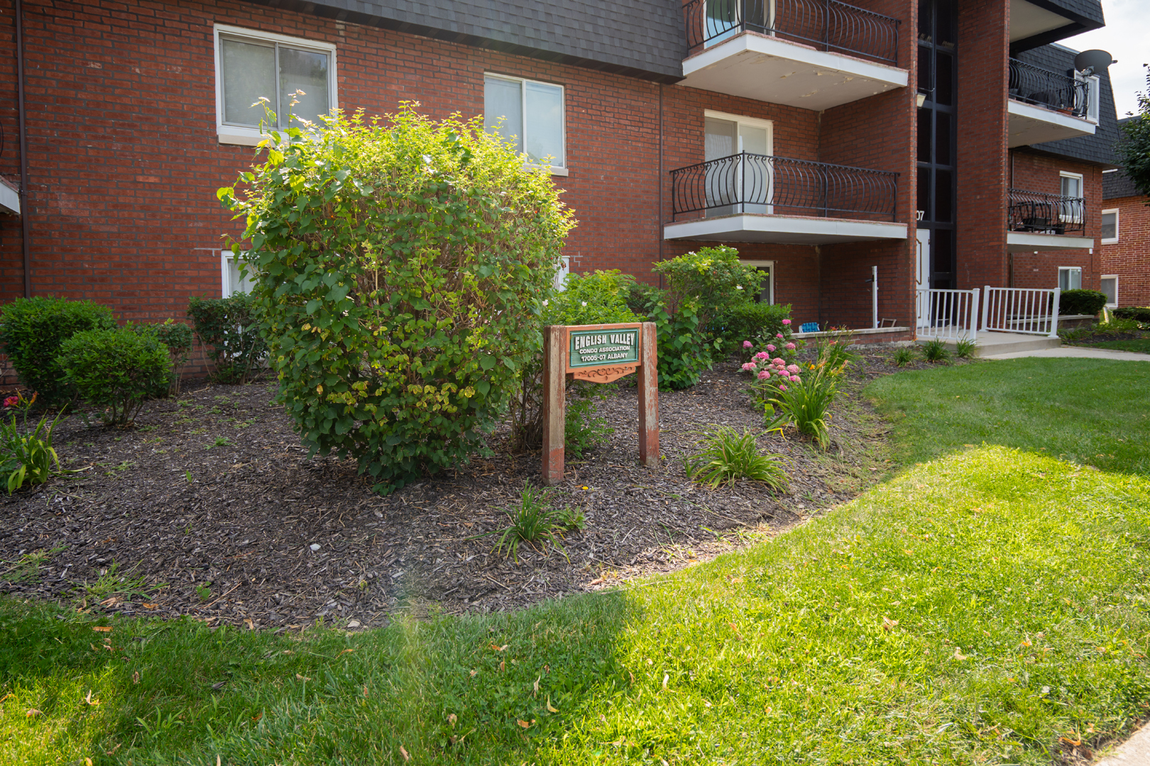 17005 Albany Avenue #202, Hazel Crest, IL 60429
