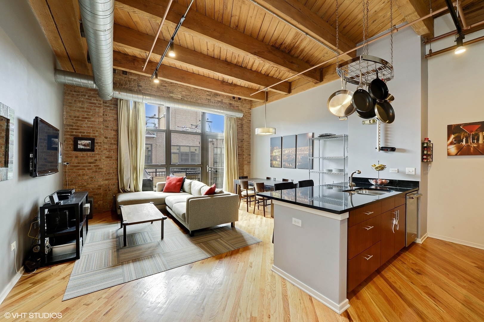 1040 W Adams Street #428, Chicago, IL 60607