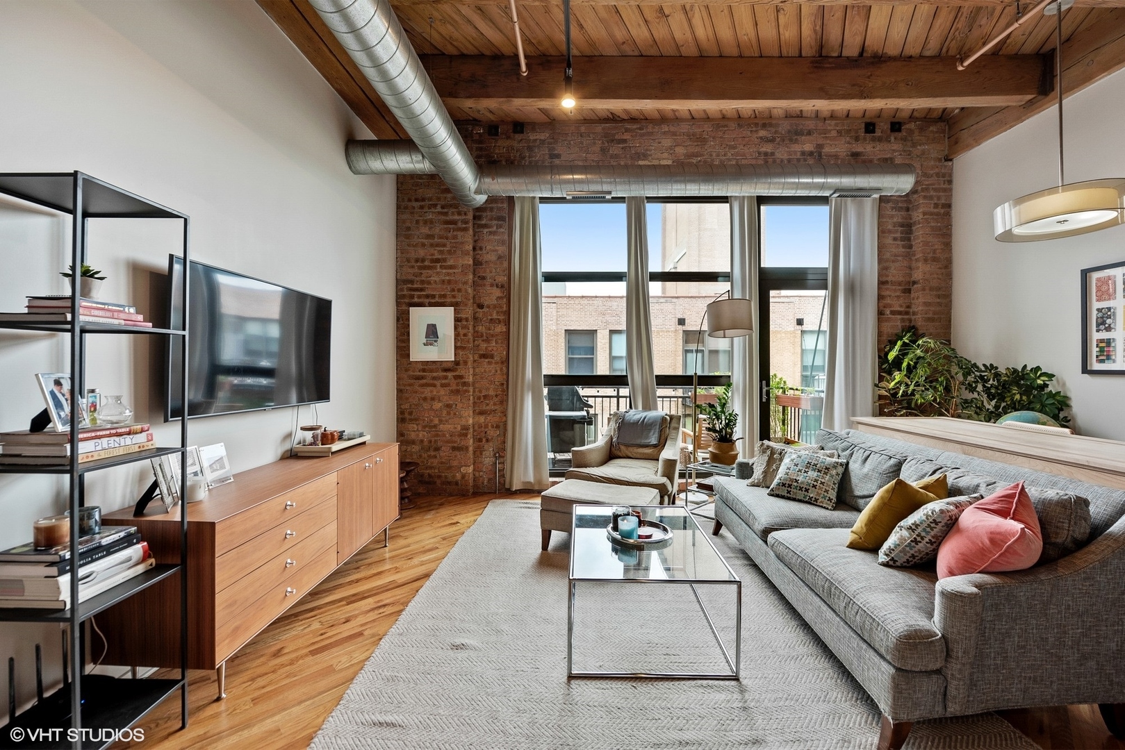 1040 W Adams Street #428, Chicago, IL 60607