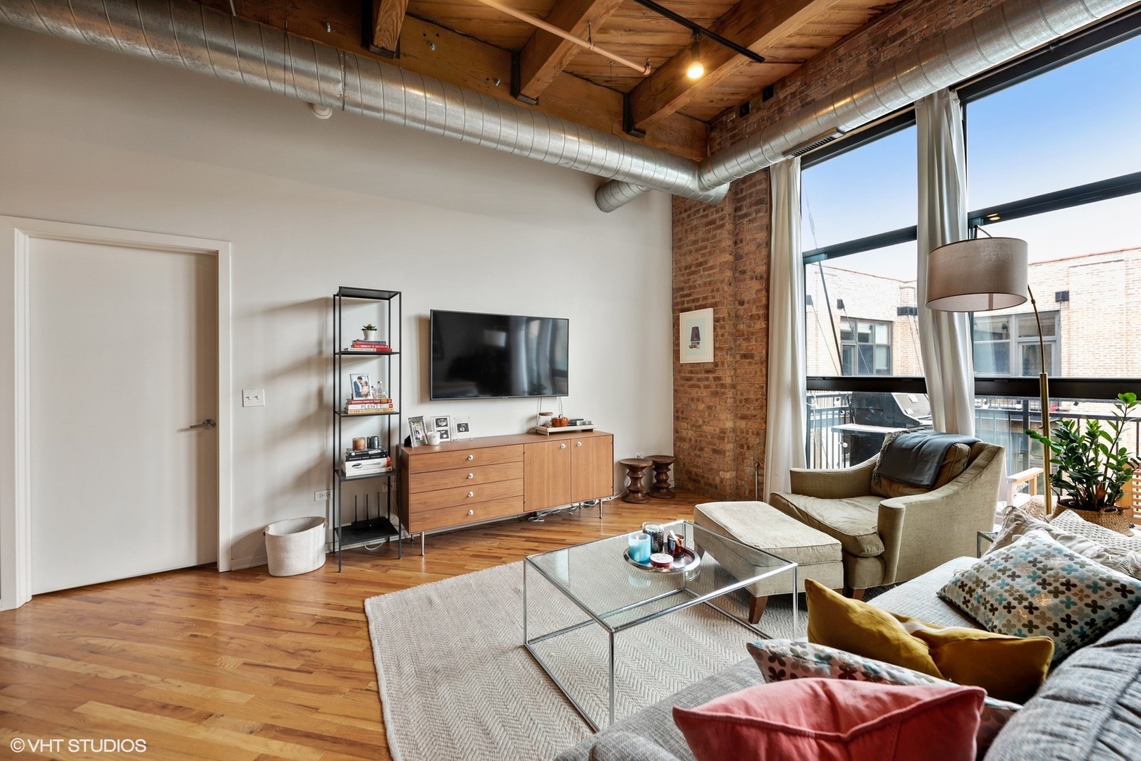 1040 W Adams Street #428, Chicago, IL 60607