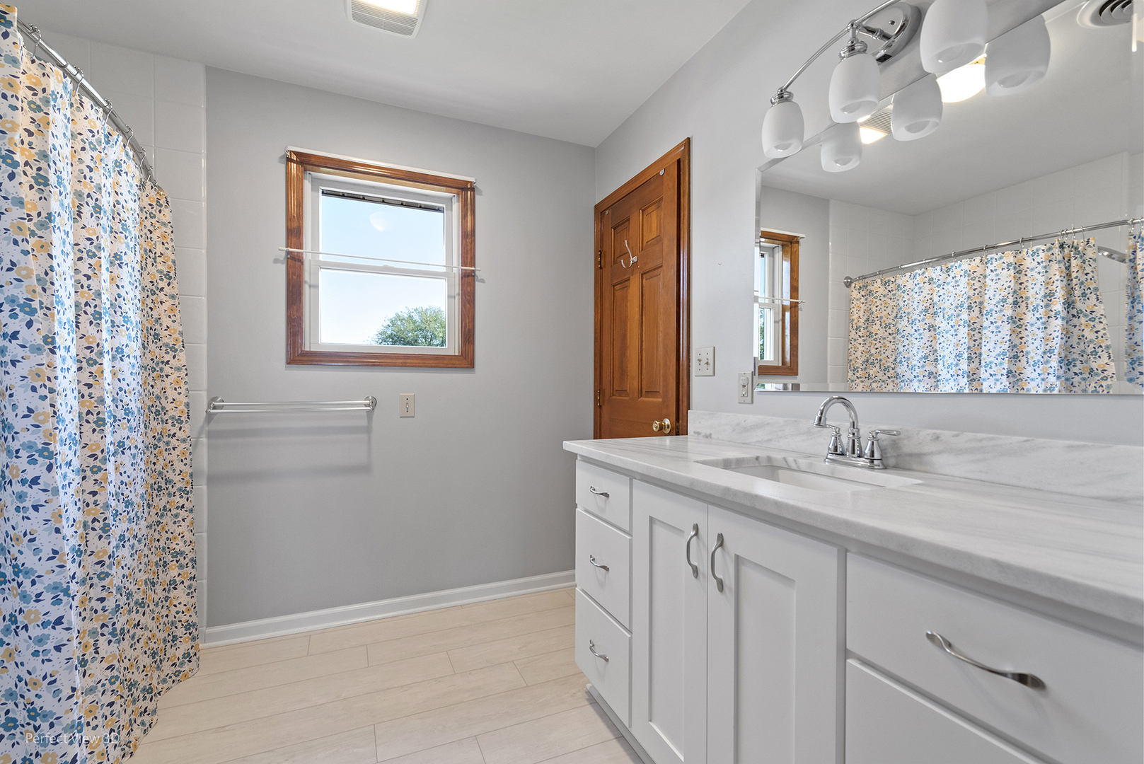 120 E Elm Street, Coal City, IL 60416