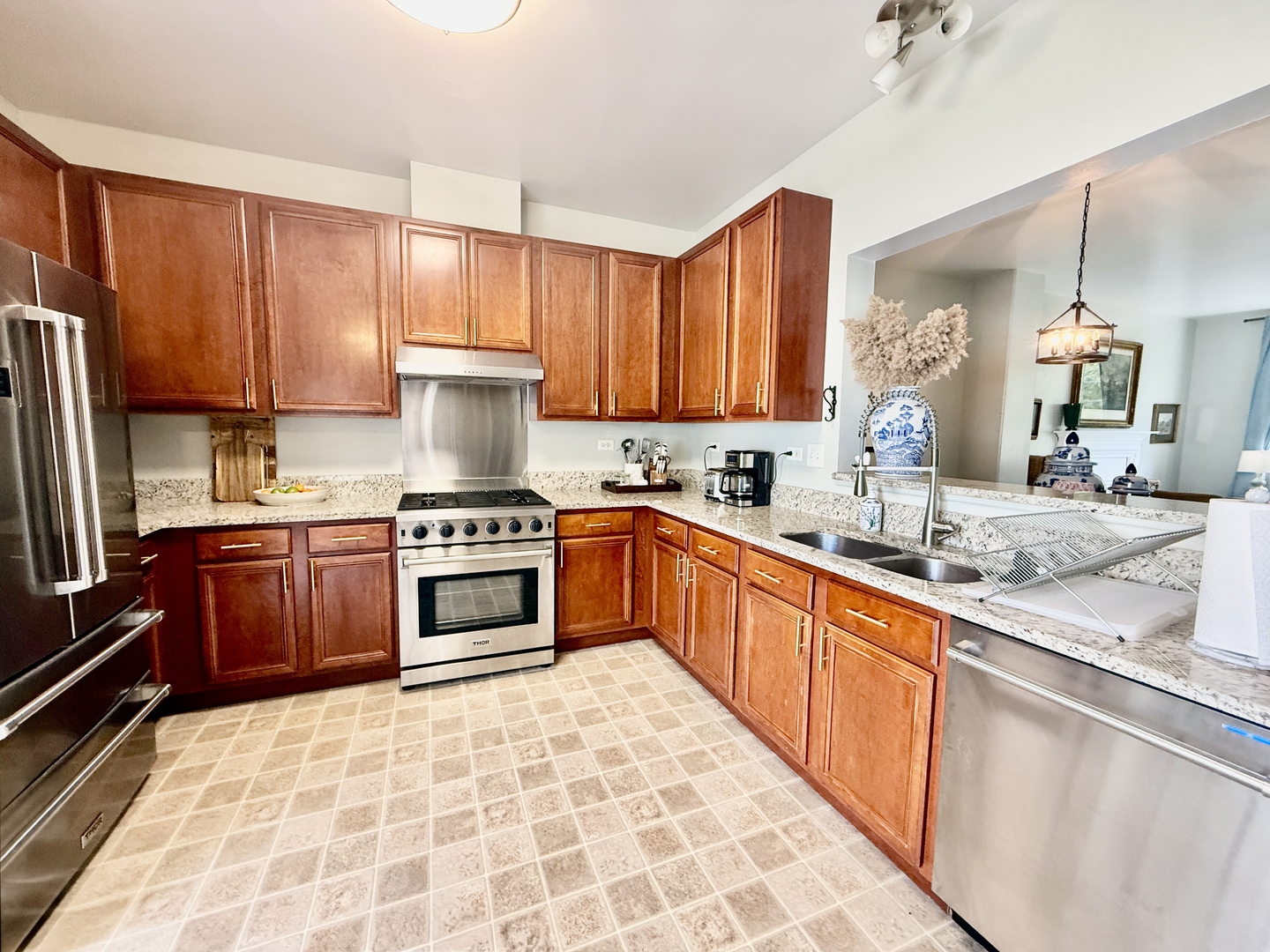 2538 Hatfield Court, Elgin, IL 60123