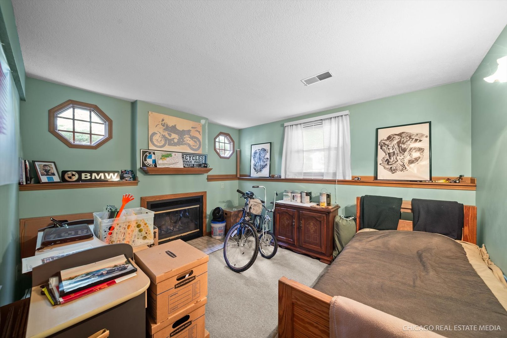 640 Coster Court, Hinckley, IL 60520
