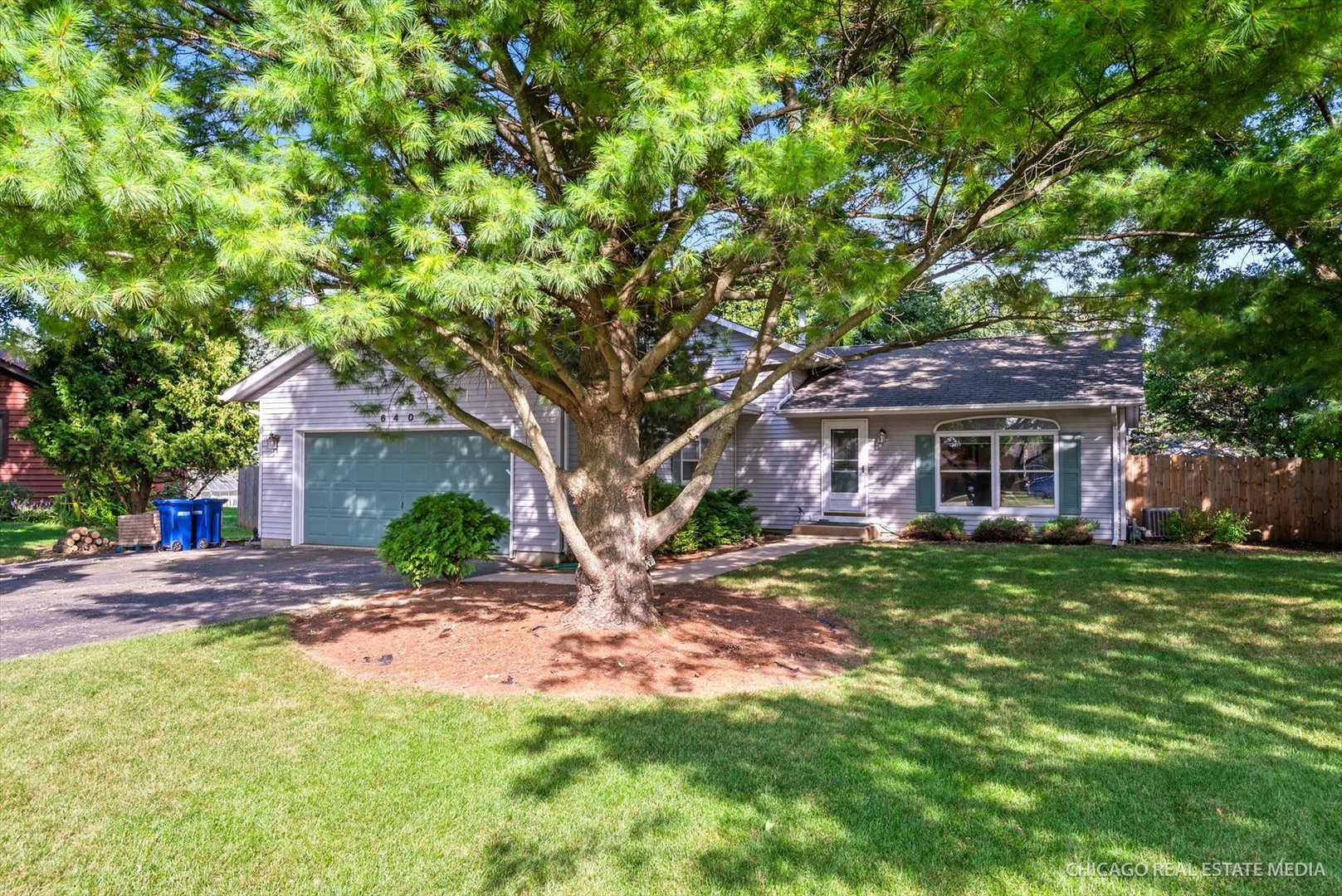 640 Coster Court, Hinckley, IL 60520