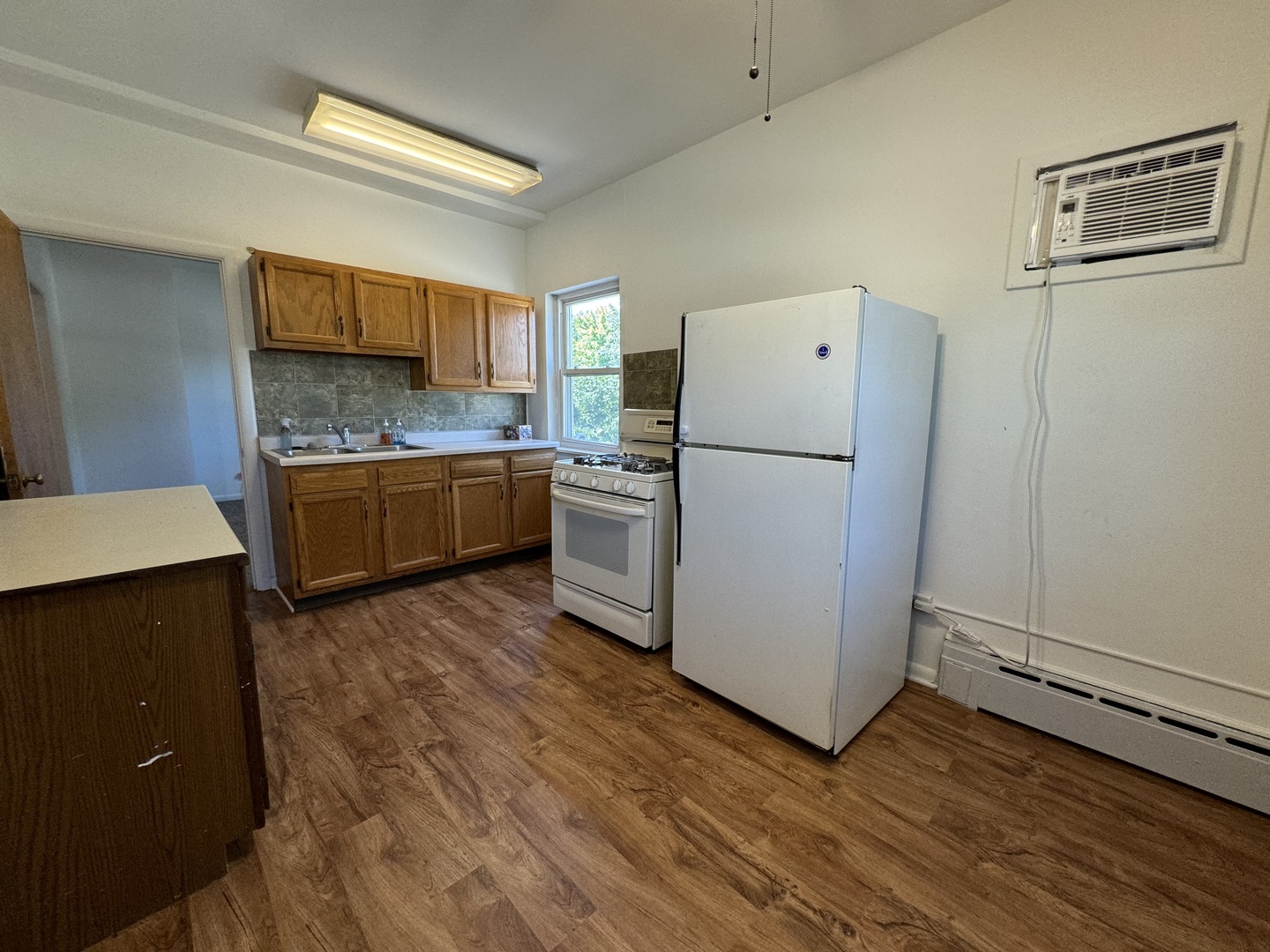 3S230 Warren Avenue #4, Warrenville, IL 60555
