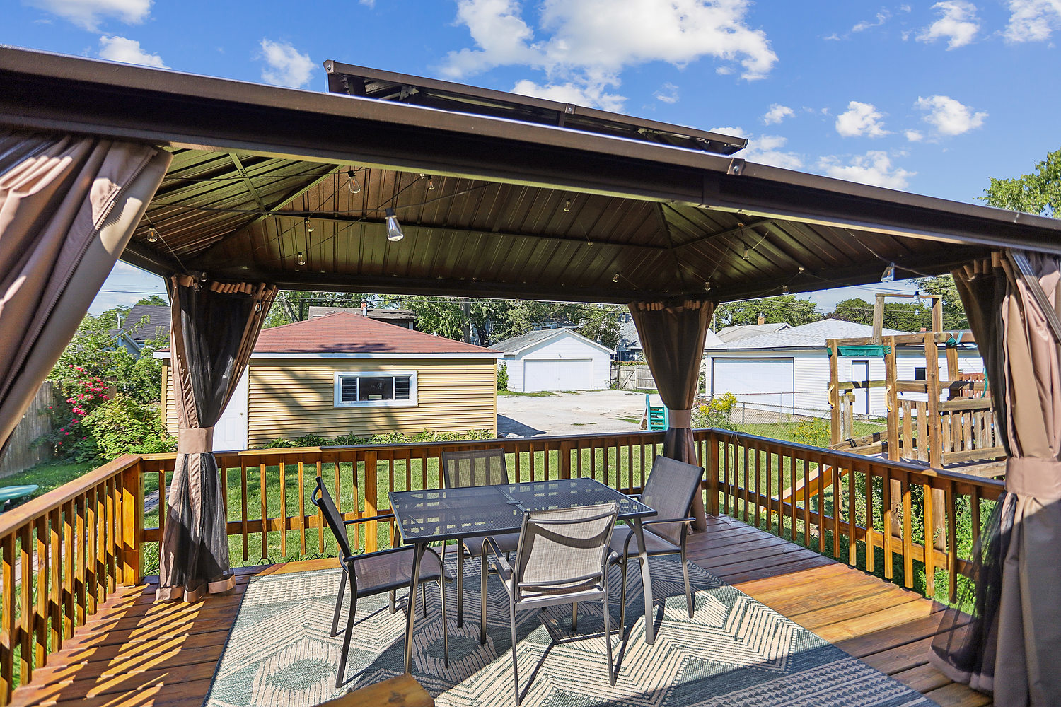 1610 Hewes Street, Crete, IL 60417