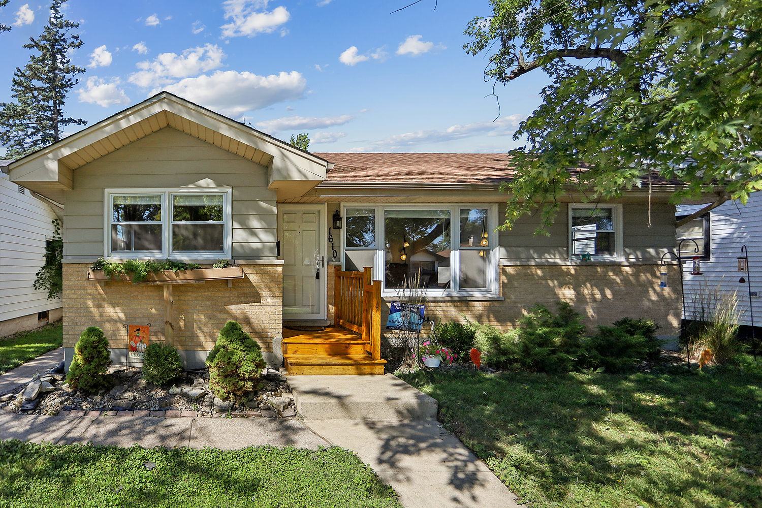 1610 Hewes Street, Crete, IL 60417