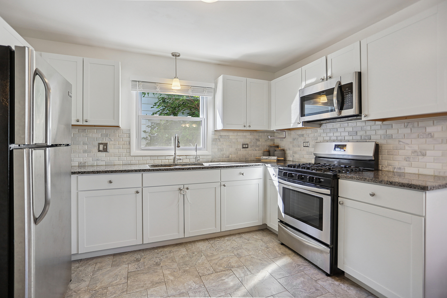 1610 Hewes Street, Crete, IL 60417