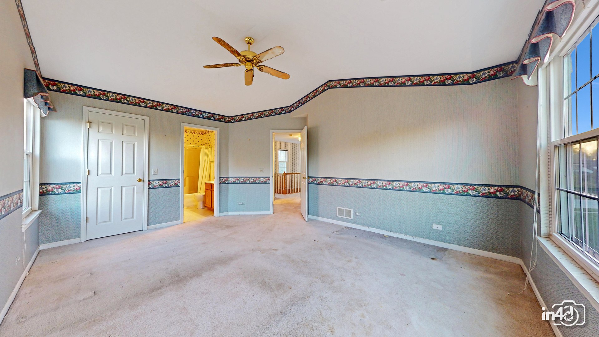 562 Tewksbury Circle, Oswego, IL 60543