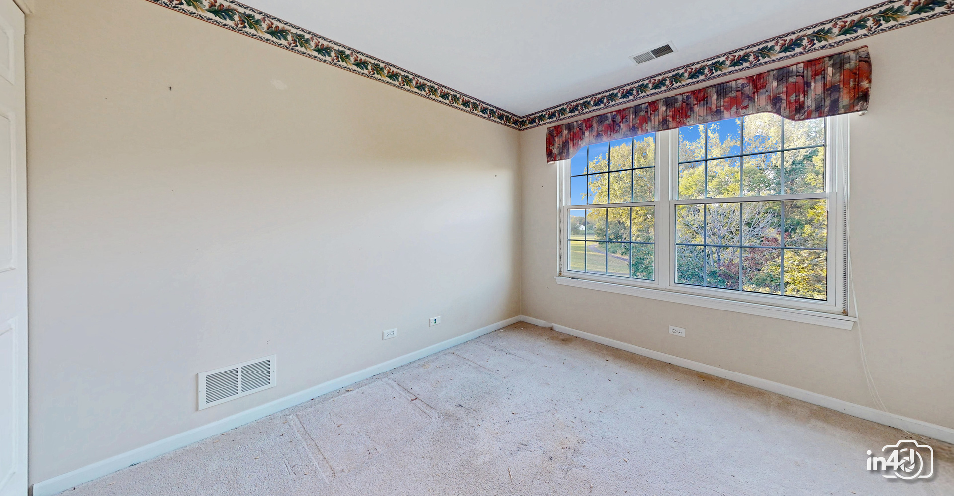 562 Tewksbury Circle, Oswego, IL 60543