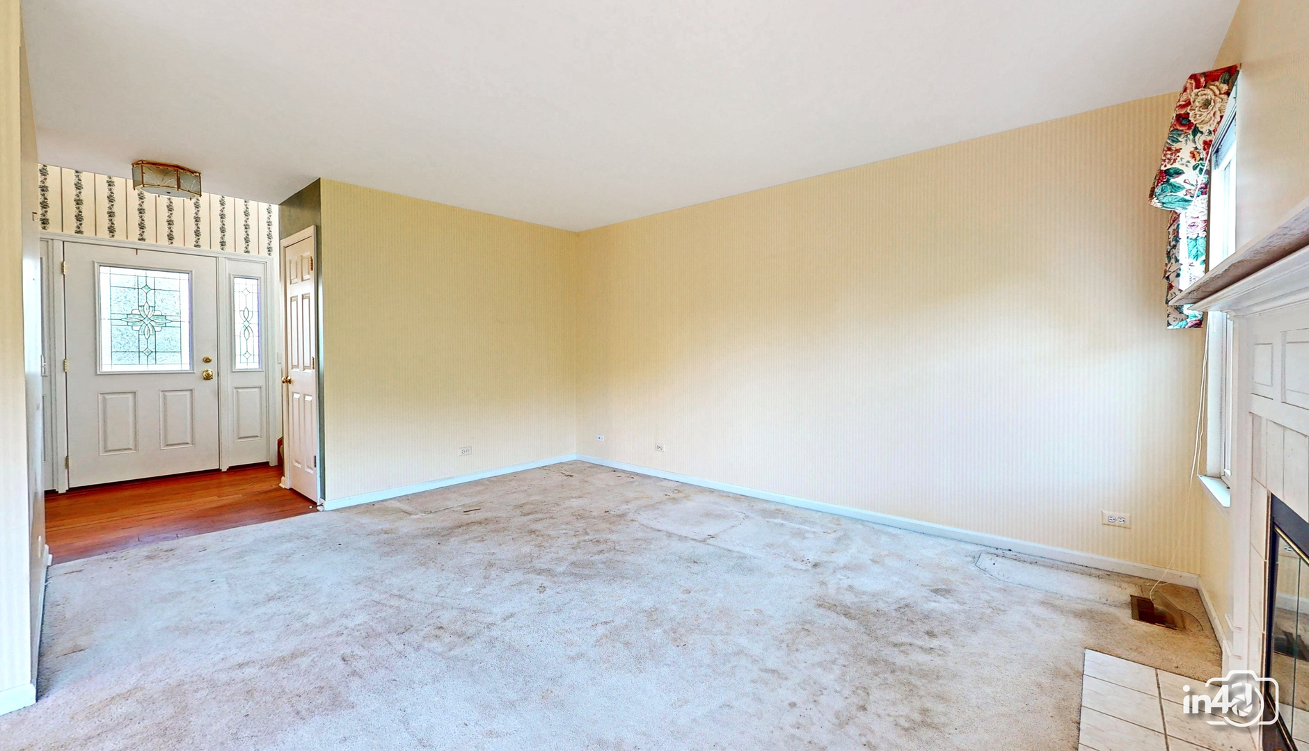 562 Tewksbury Circle, Oswego, IL 60543