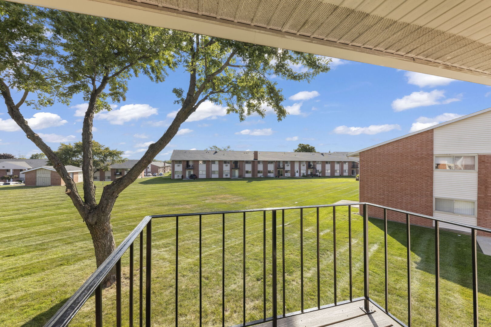 1577 Jill Court #201, Glendale Heights, IL 60139