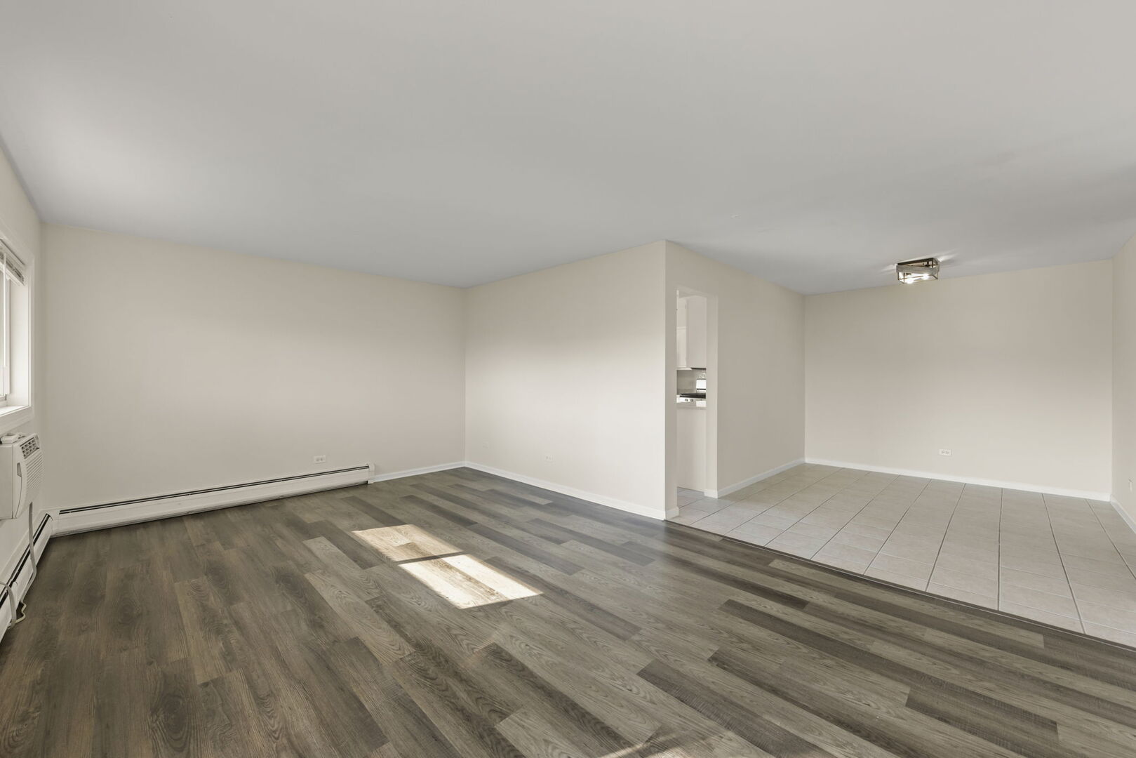 1577 Jill Court #201, Glendale Heights, IL 60139