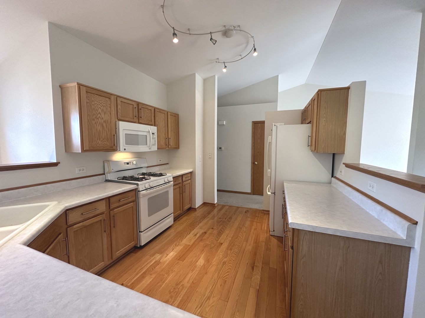 3503 Blue Ridge Court #3503, Carpentersville, IL 60110