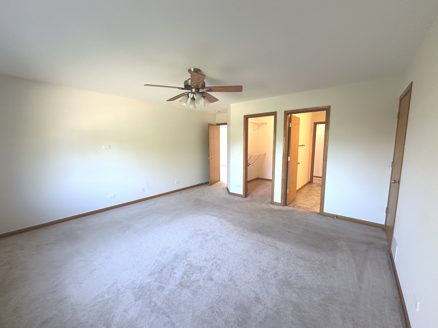 3503 Blue Ridge Court #3503, Carpentersville, IL 60110