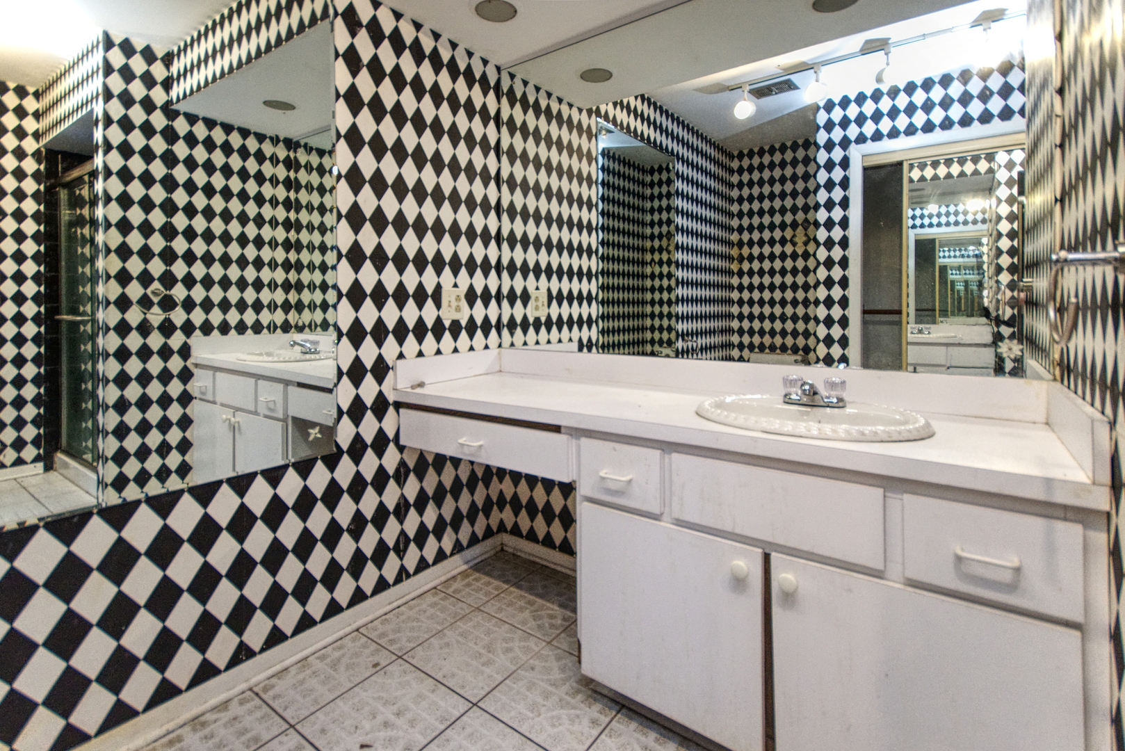 13444 W Navaho Trail, Homer Glen, IL 60491