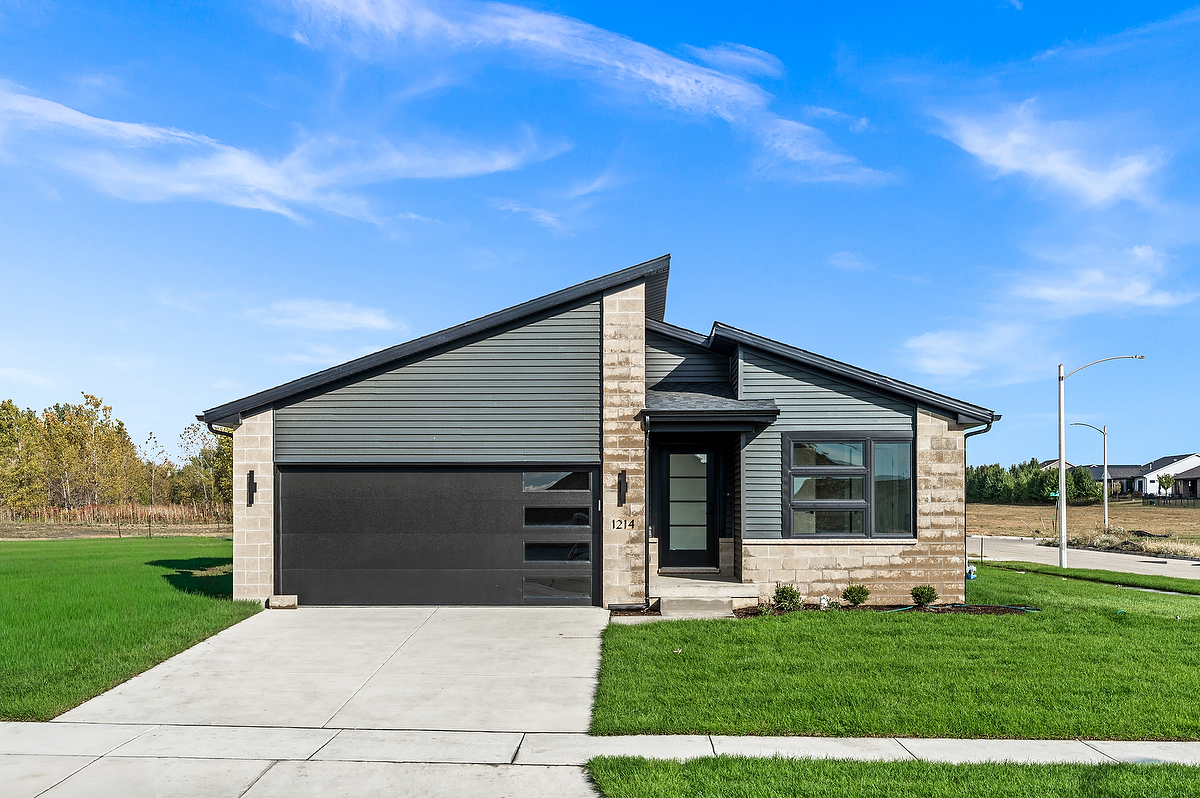 1214 Slate Street, Normal, IL 61761