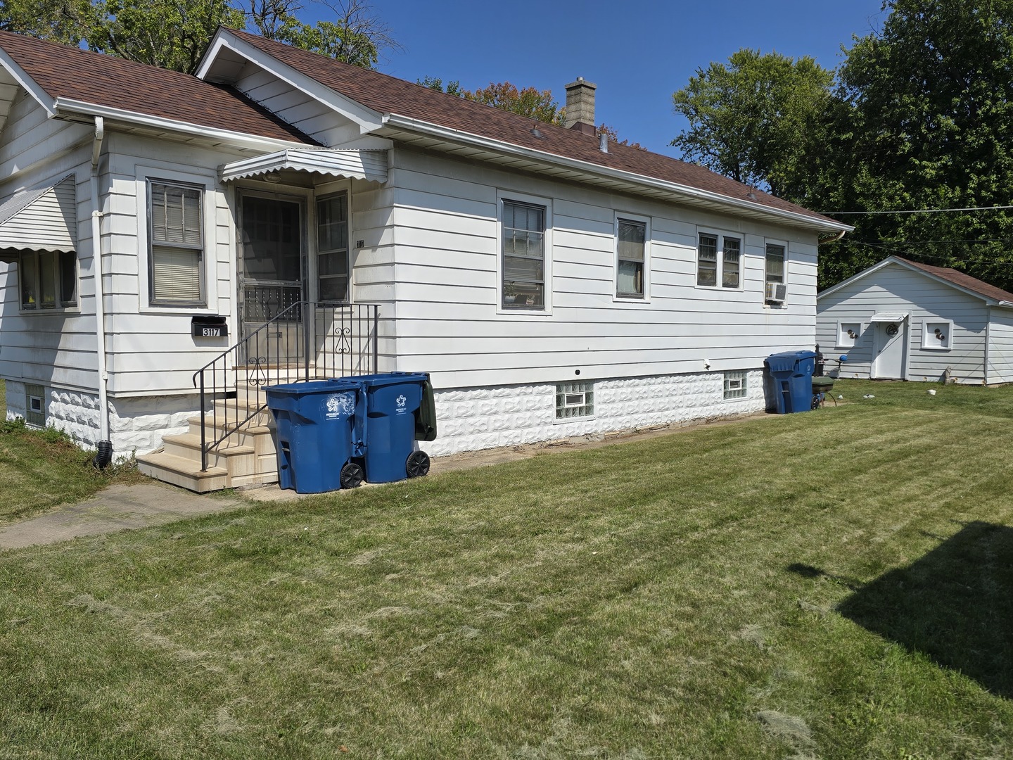 3117 Chicago Road, Steger, IL 60475