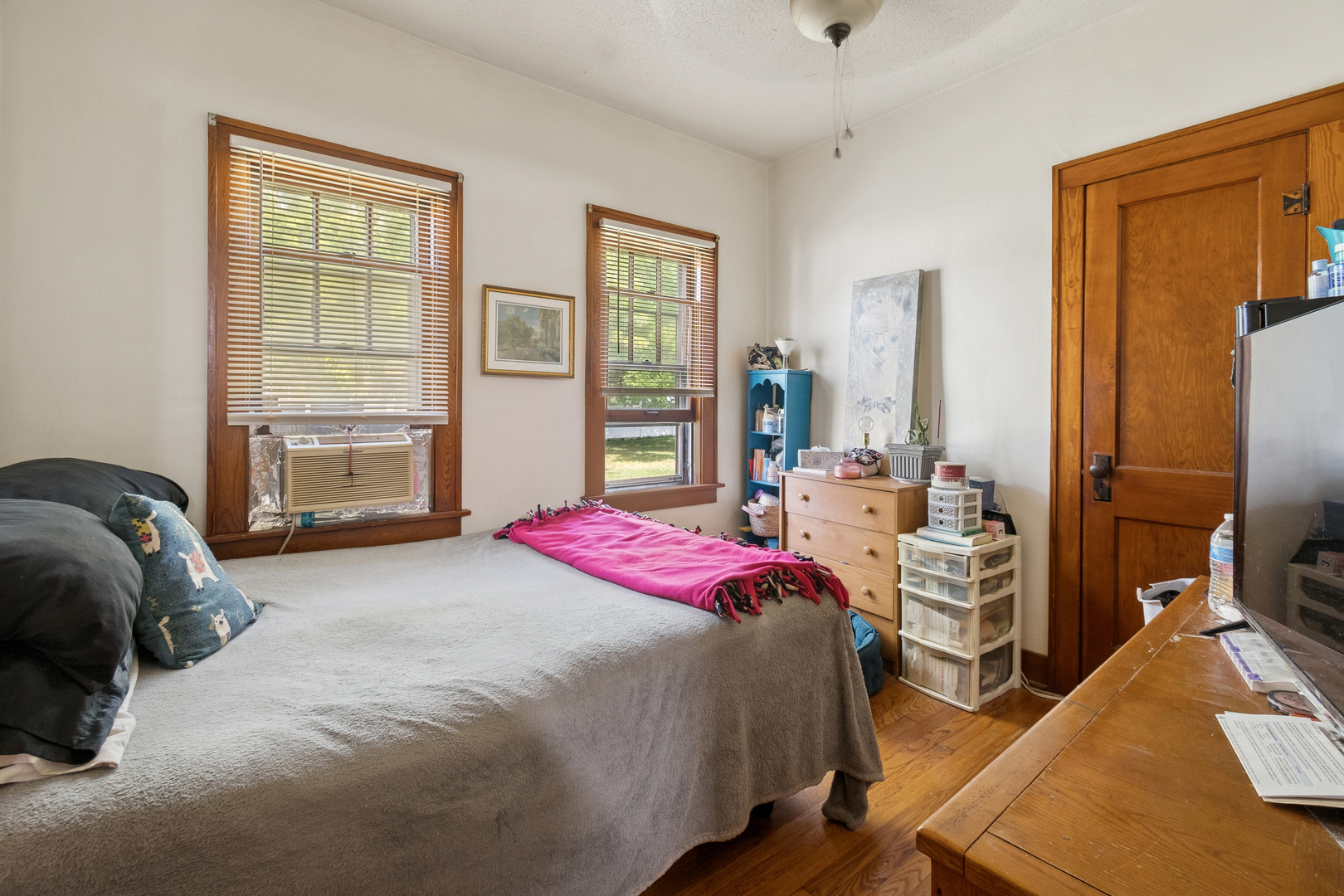 3117 Chicago Road, Steger, IL 60475