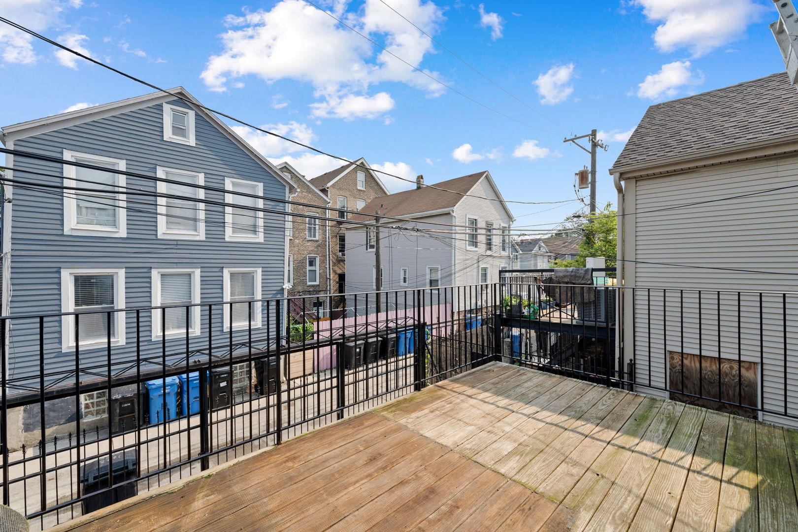1028 W 20th Place #1, Chicago, IL 60608