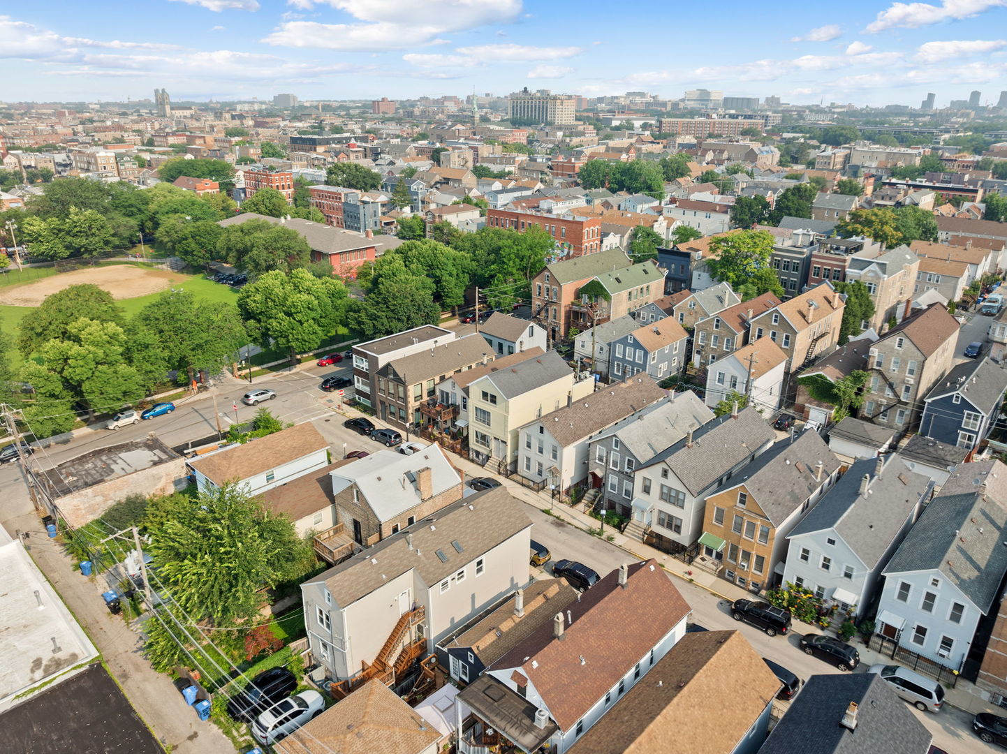 1028 W 20th Place #1, Chicago, IL 60608