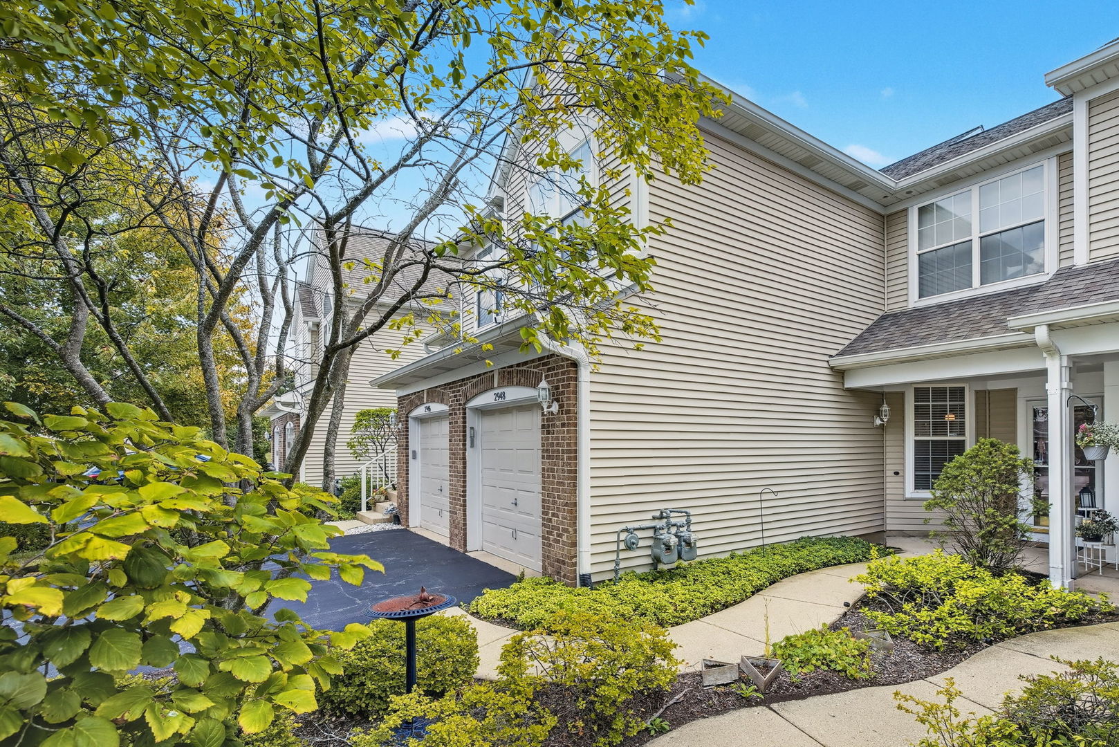 2948 Waters Edge Circle, Aurora, IL 60504