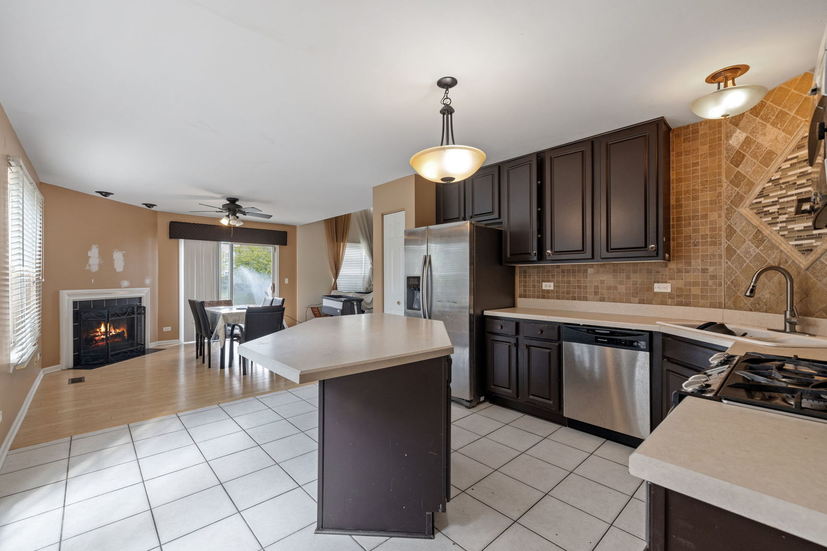 3281 Cool Springs Court, Naperville, IL 60564