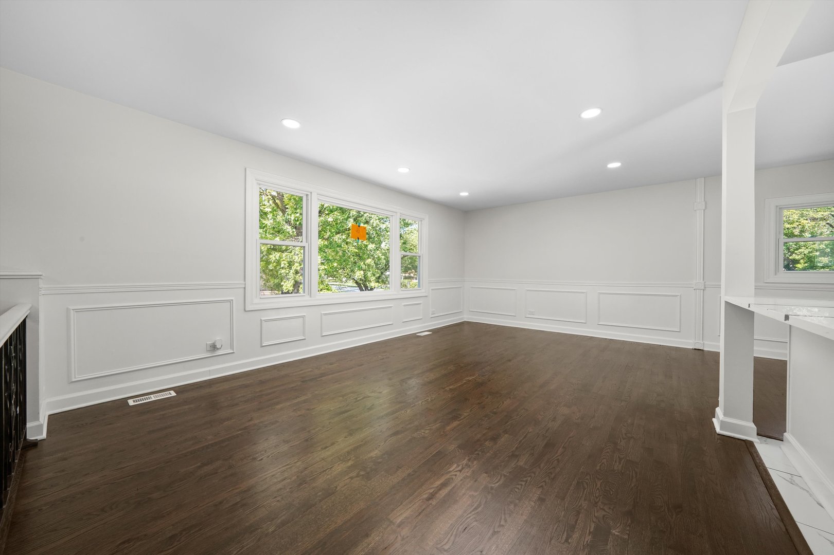 21811 Clyde Avenue, Sauk Village, IL 60411