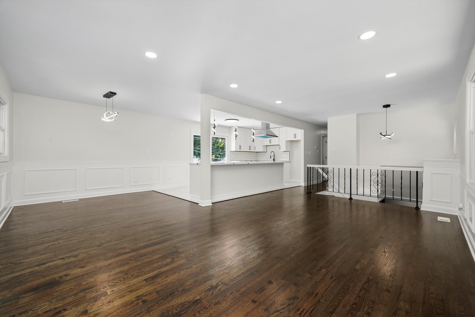 21811 Clyde Avenue, Sauk Village, IL 60411