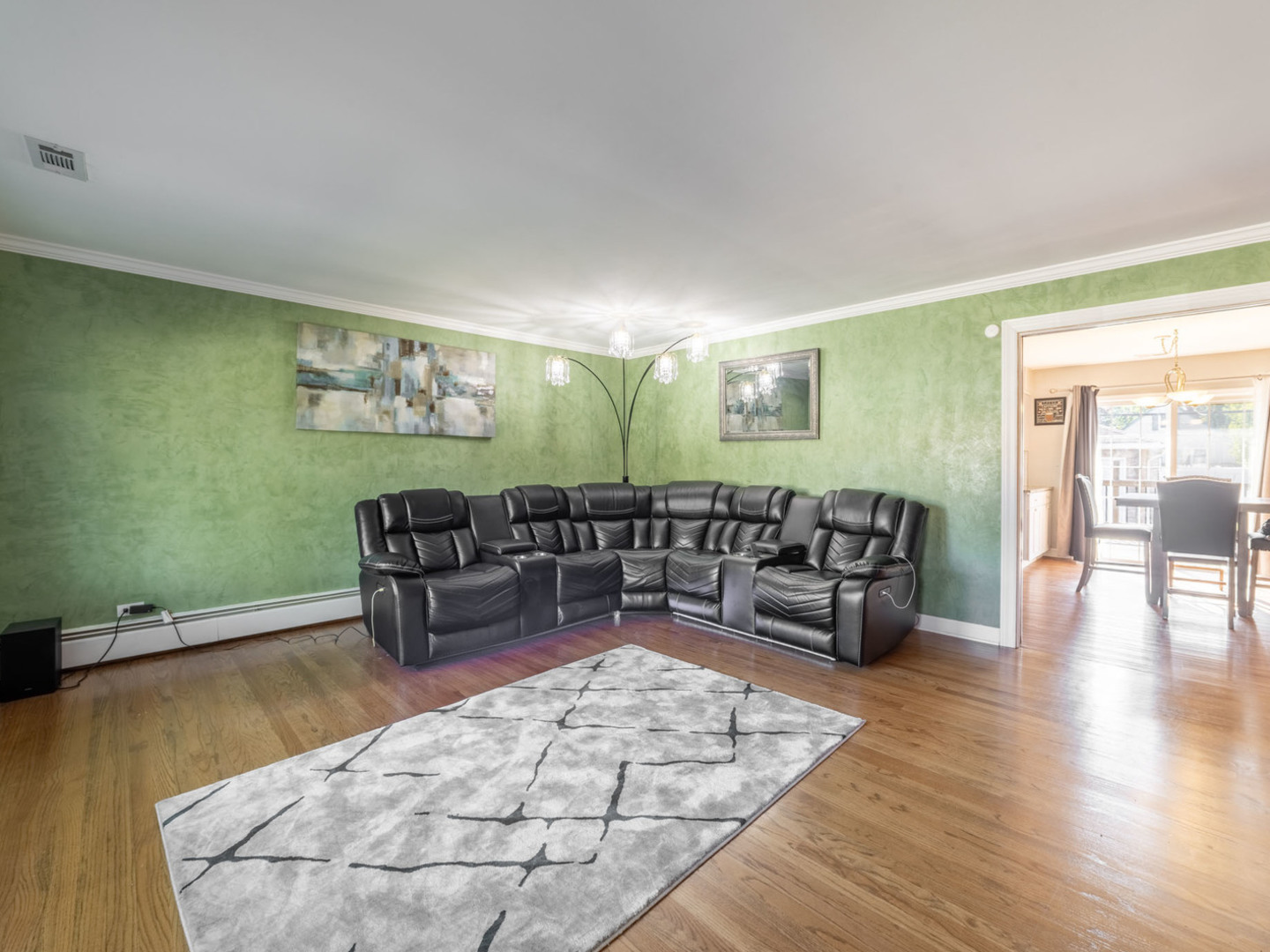 18010 Oakley Avenue, Lansing, IL 60438